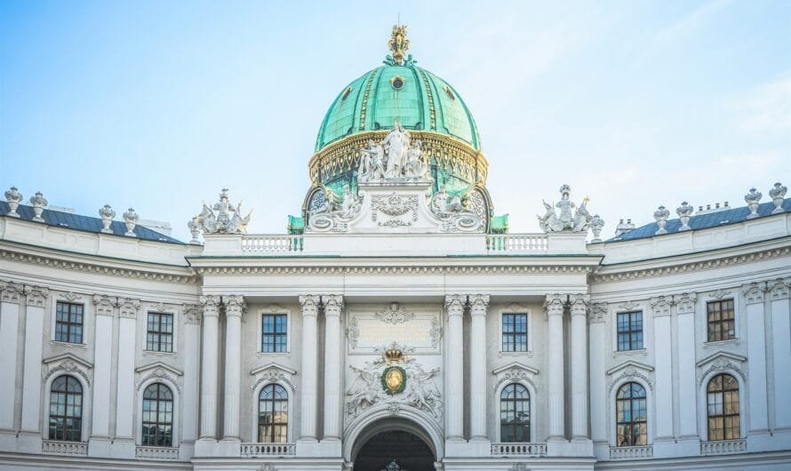 Дворец Хофбург: сердце имперской Вены