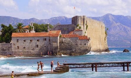 Пляжи Будвы