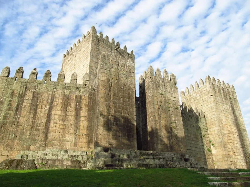 portugal, guimaraes, heritage, fortress, unesco, castle, guimaraes, guimaraes, guimaraes, guimaraes, guimaraes